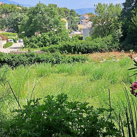 Apartmani Dusica Lumbarda Dış mekan fotoğraf