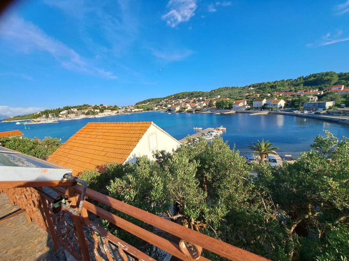 Apartmani Dusica Lumbarda Dış mekan fotoğraf