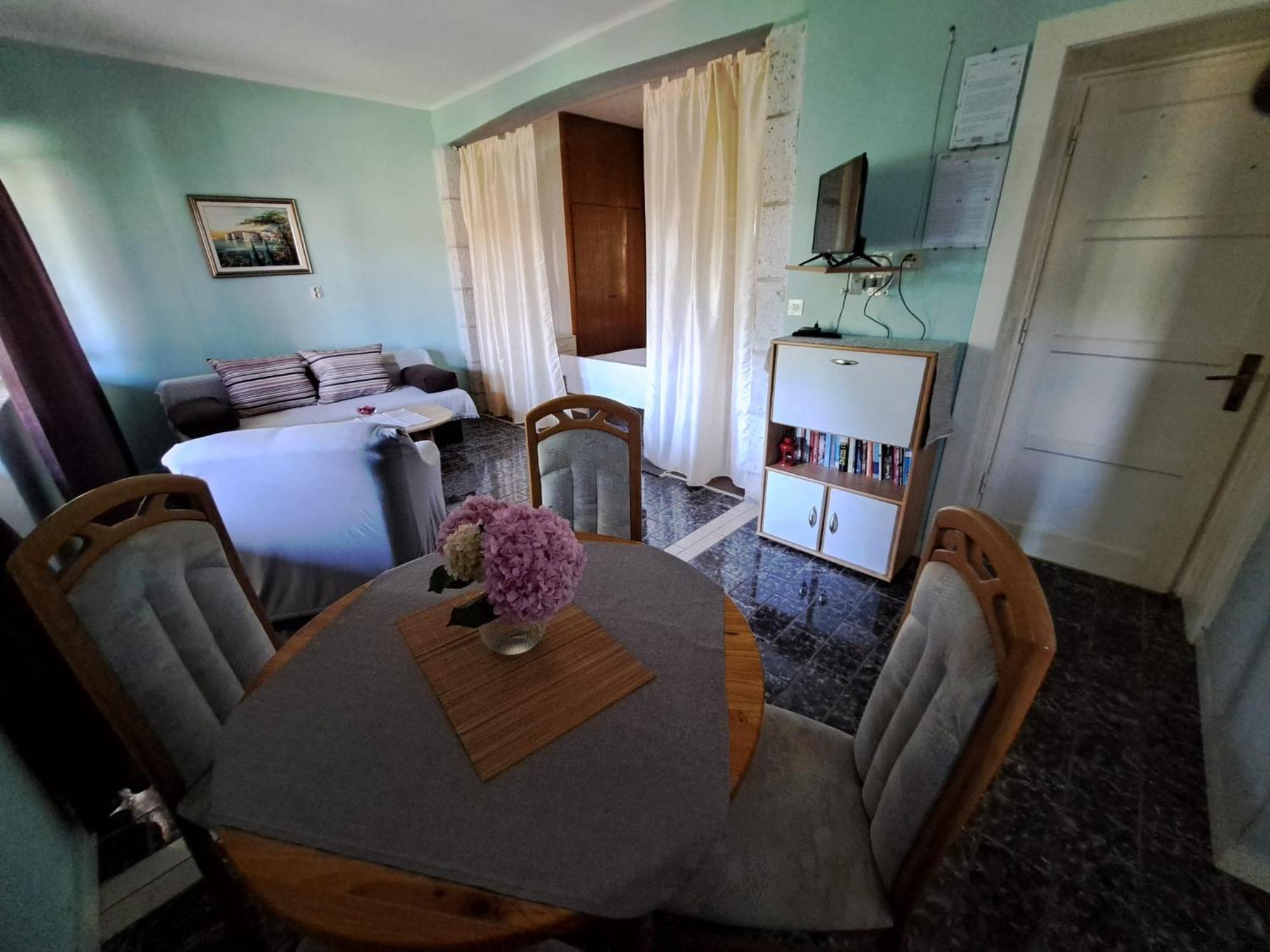 Apartmani Dusica Lumbarda Dış mekan fotoğraf