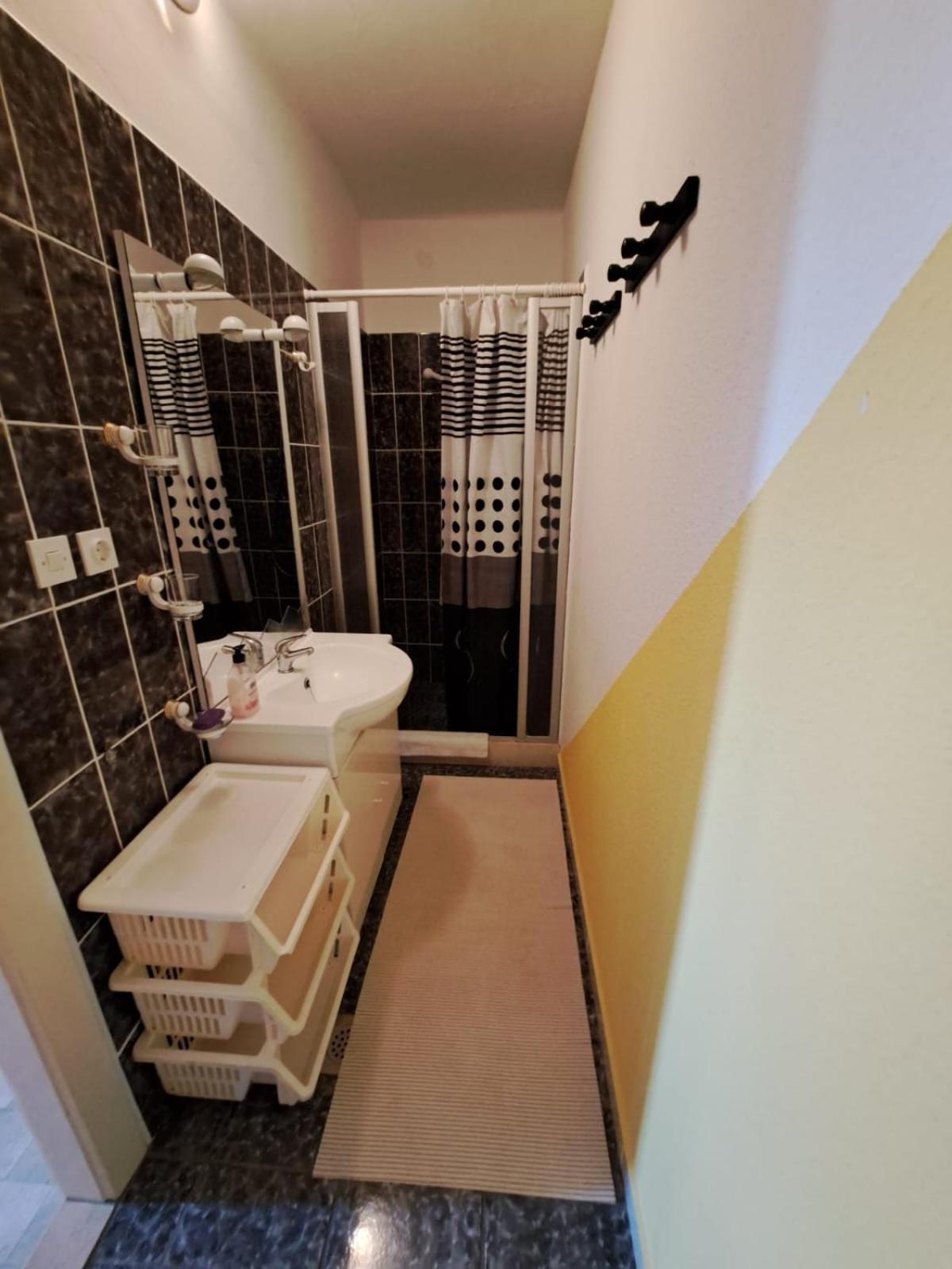 Apartmani Dusica Lumbarda Dış mekan fotoğraf