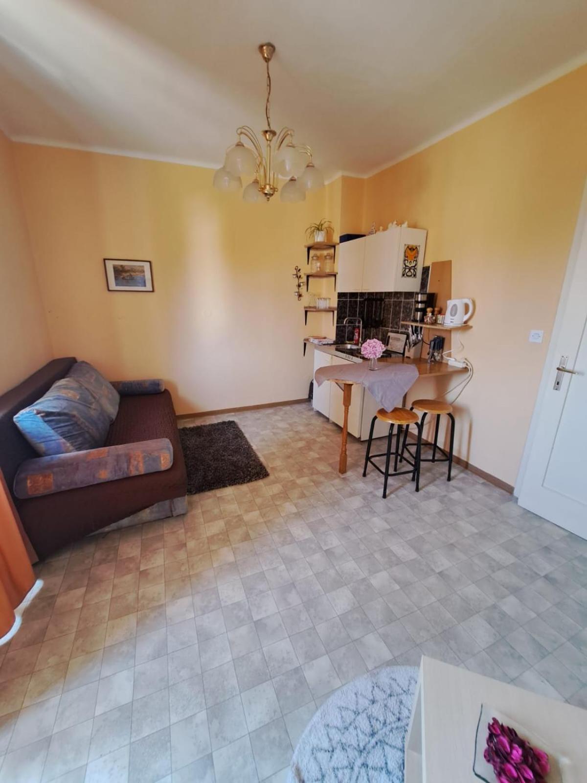 Apartmani Dusica Lumbarda Dış mekan fotoğraf